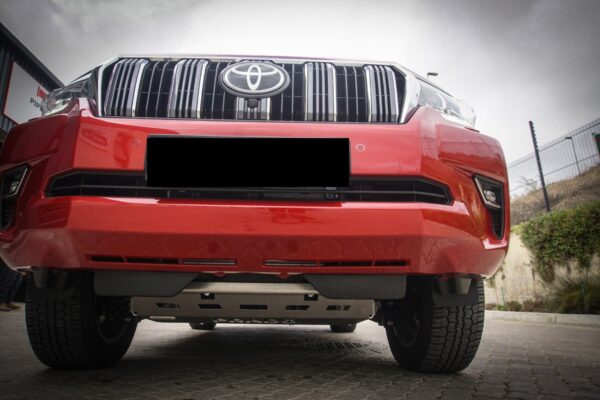 Toyota Land Cruiser Prado 150 Gobi Skid Plate - Image 3