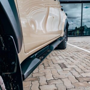 Toyota Hilux GD6 2016+ Wildog Warrior Rocksliders