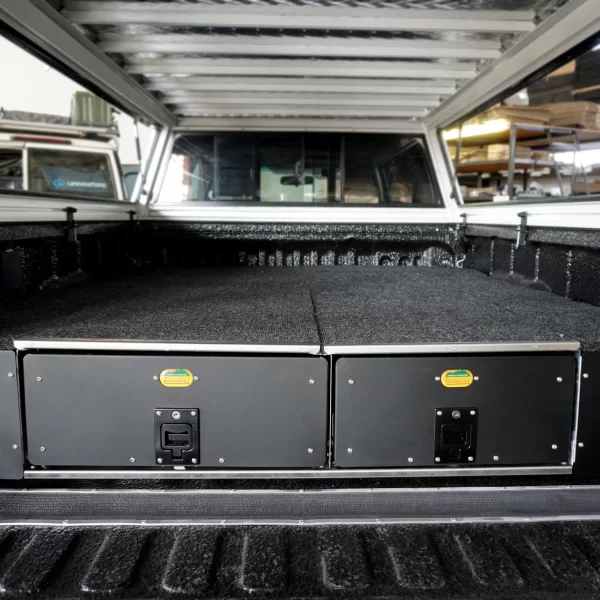 Toyota Land Cruiser 79  Big Country Zambezi Drawer System