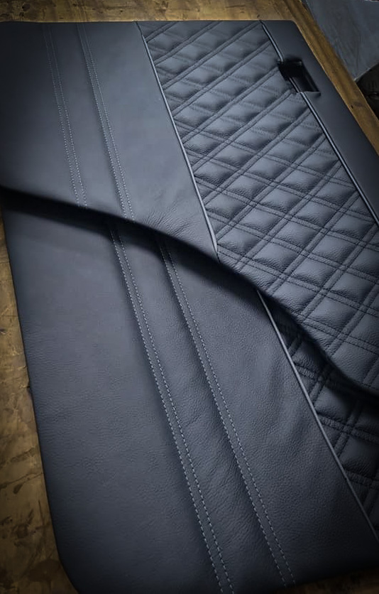 Toyota Land Cruiser 79/76/78 Series - Leather Door Lining Panel - Image 2