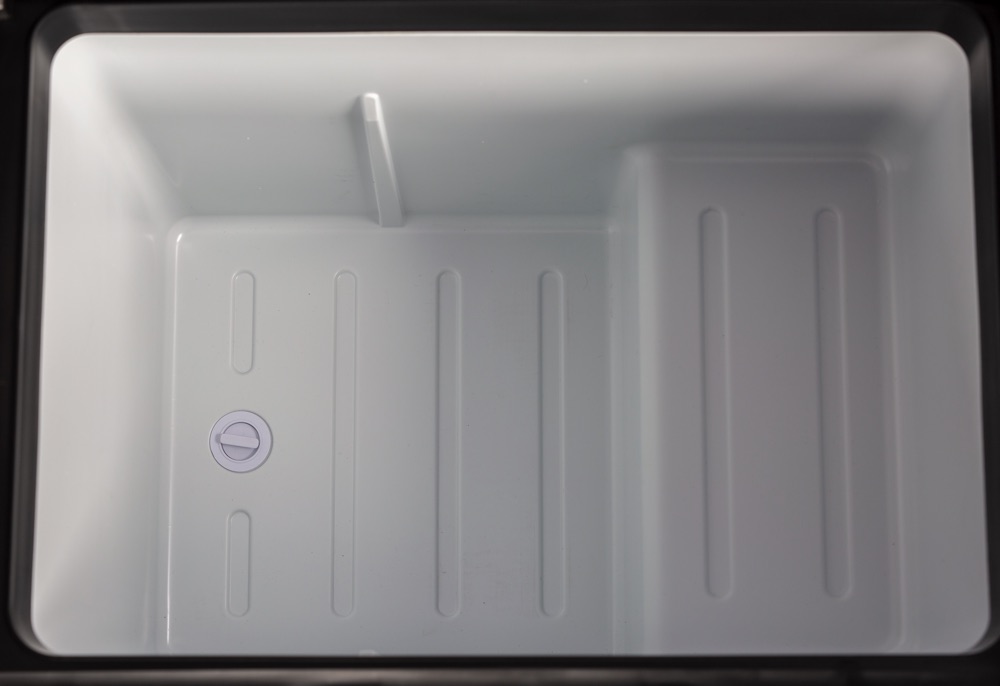 National Luna Travel Boxes TB60 Portable Fridge - Image 7