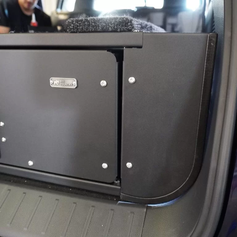Toyota Land Cruiser 300 VX Big Country Savute Drawer System - Image 2
