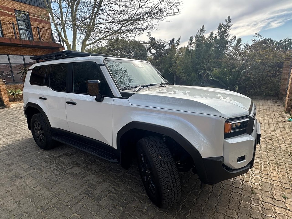 Toyota Prado 250 (2024+) Eezi-Awn K9 Roof Rack - Image 4