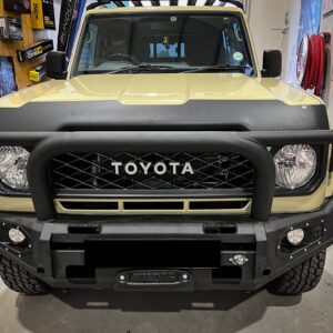 Toyota Land Cruiser 79 2024+ Matt Black Bonnet Guard