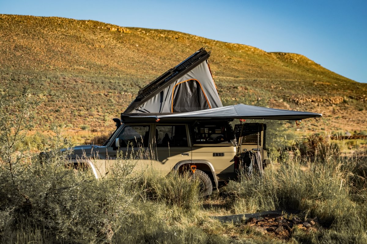 Toyota Land Cruiser 76 Series 2009+ Alu-Cab Thor Roof Conversion - Image 19