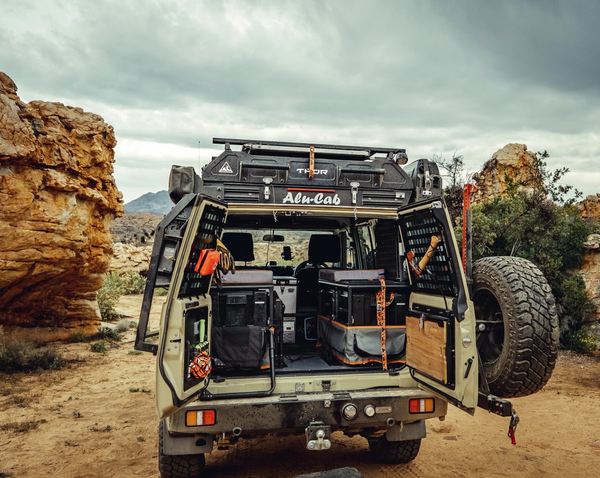 Toyota Land Cruiser 76 Series 2009+ Alu-Cab Thor Roof Conversion - Image 10