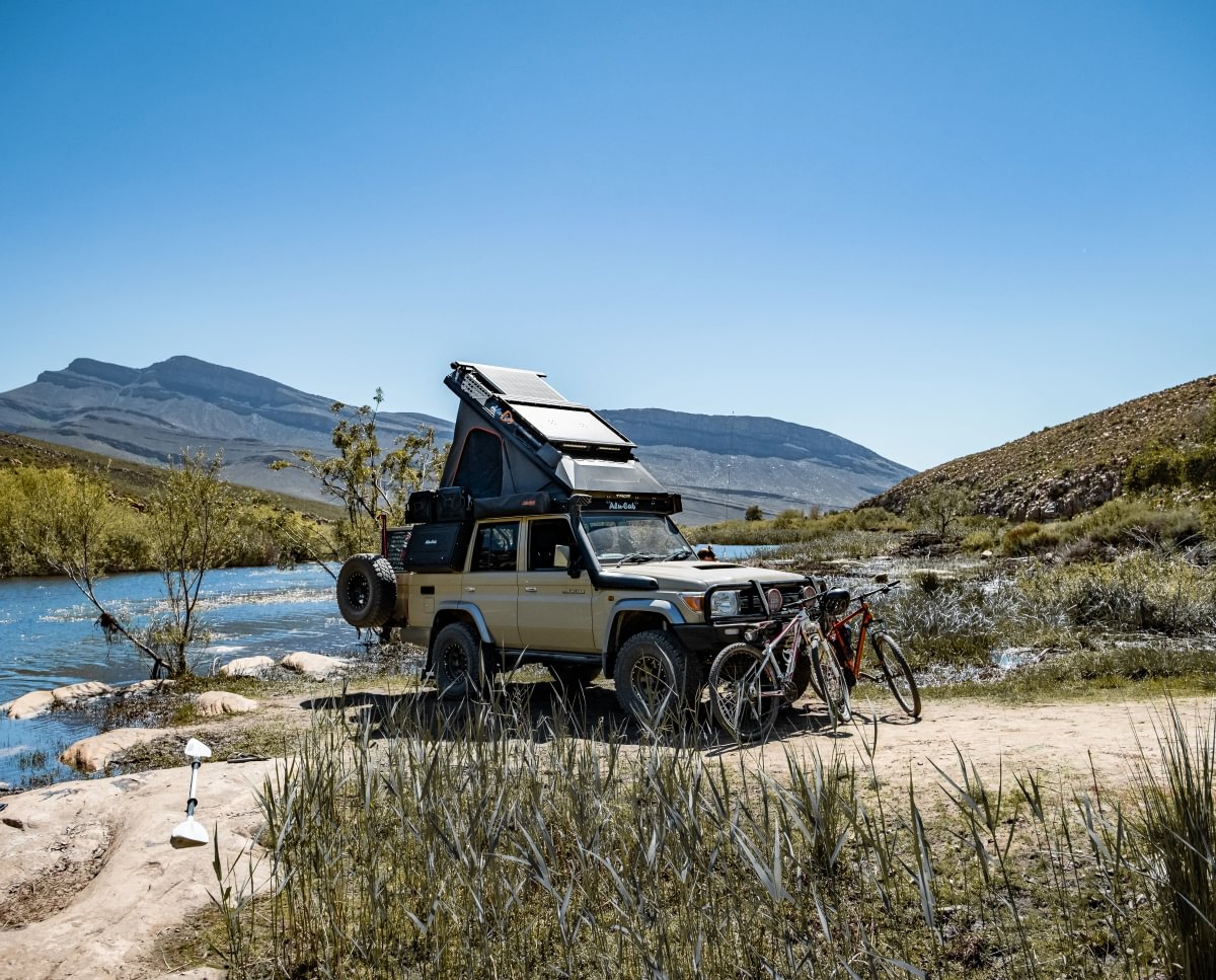 Toyota Land Cruiser 76 Series 2009+ Alu-Cab Thor Roof Conversion - Image 23