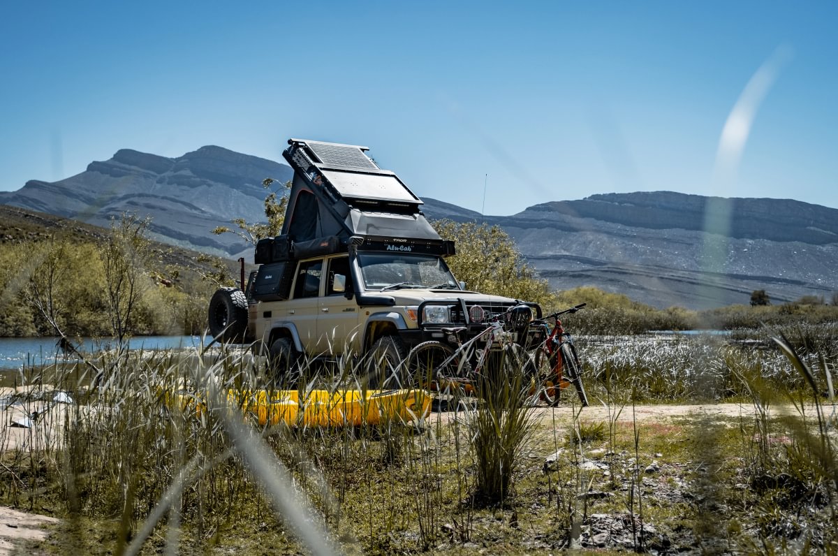 Toyota Land Cruiser 76 Series 2009+ Alu-Cab Thor Roof Conversion - Image 20