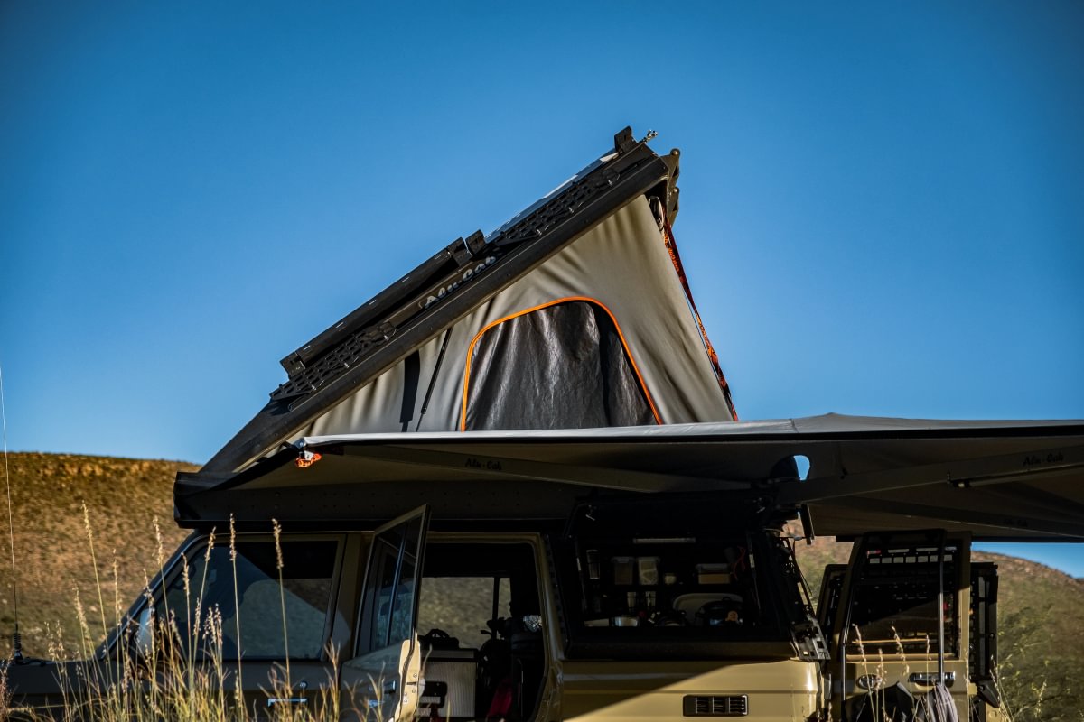 Toyota Land Cruiser 76 Series 2009+ Alu-Cab Thor Roof Conversion - Image 16