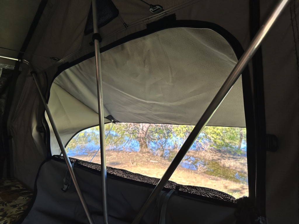 Eezi-Awn Series 3 40TH Edition Rooftop Tent - Image 3