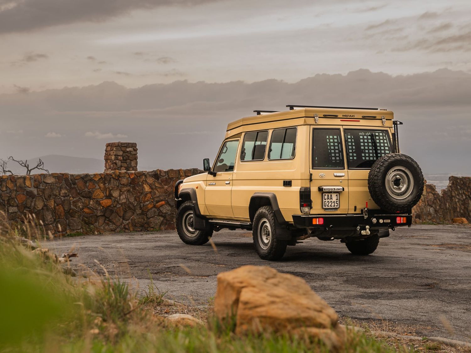 Toyota Land Cruiser 78 Series 2009+ Alu-Cab Hercules Roof Conversion - Image 3