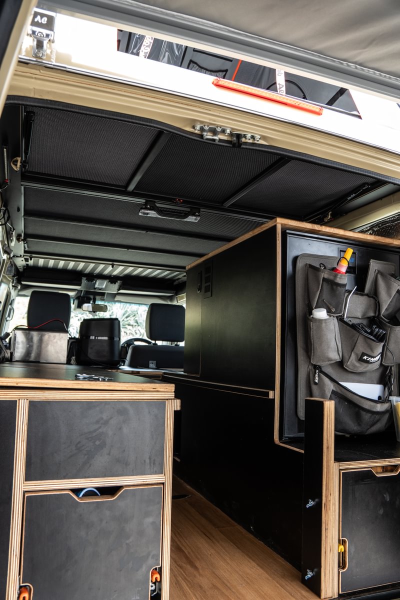 Toyota Land Cruiser 78 Series 2009+ Alu-Cab Hercules Roof Conversion - Image 17