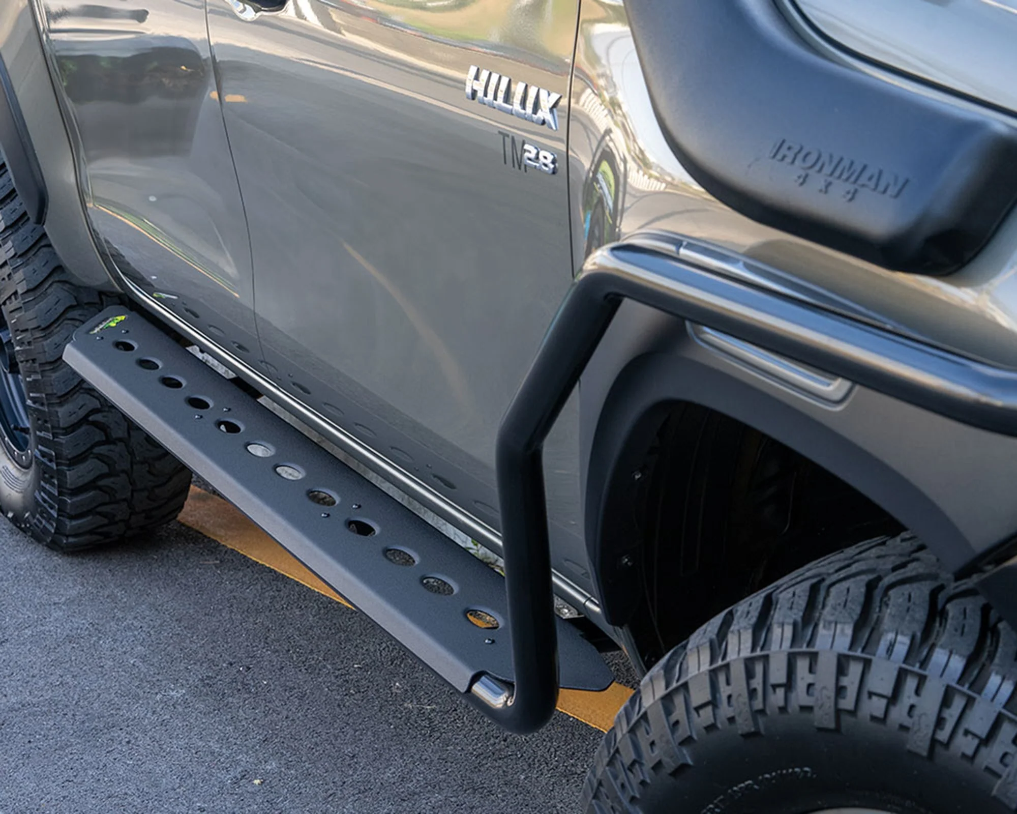 Toyota Hilux GD6 2016+ Ironman Side Rails - Image 2