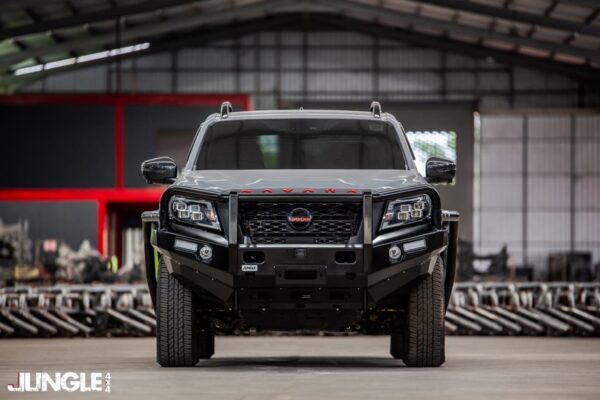 Nissan Navara PRO4X 2021+ Jungle Deluxe (Full-Hoop) Bull Bar