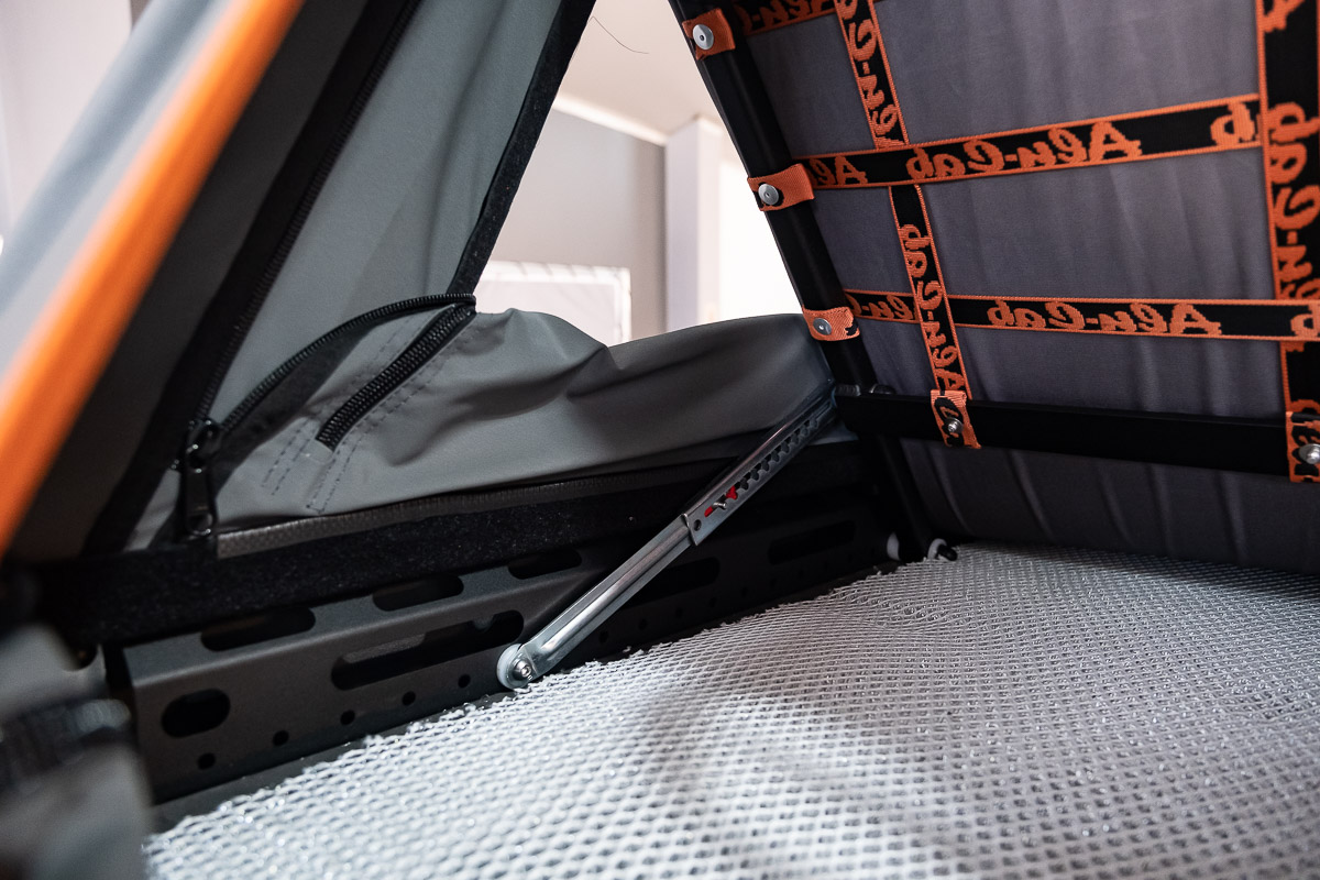 Alu-Cab Gen 3-R Hard Shell Rooftop Tent - Image 9