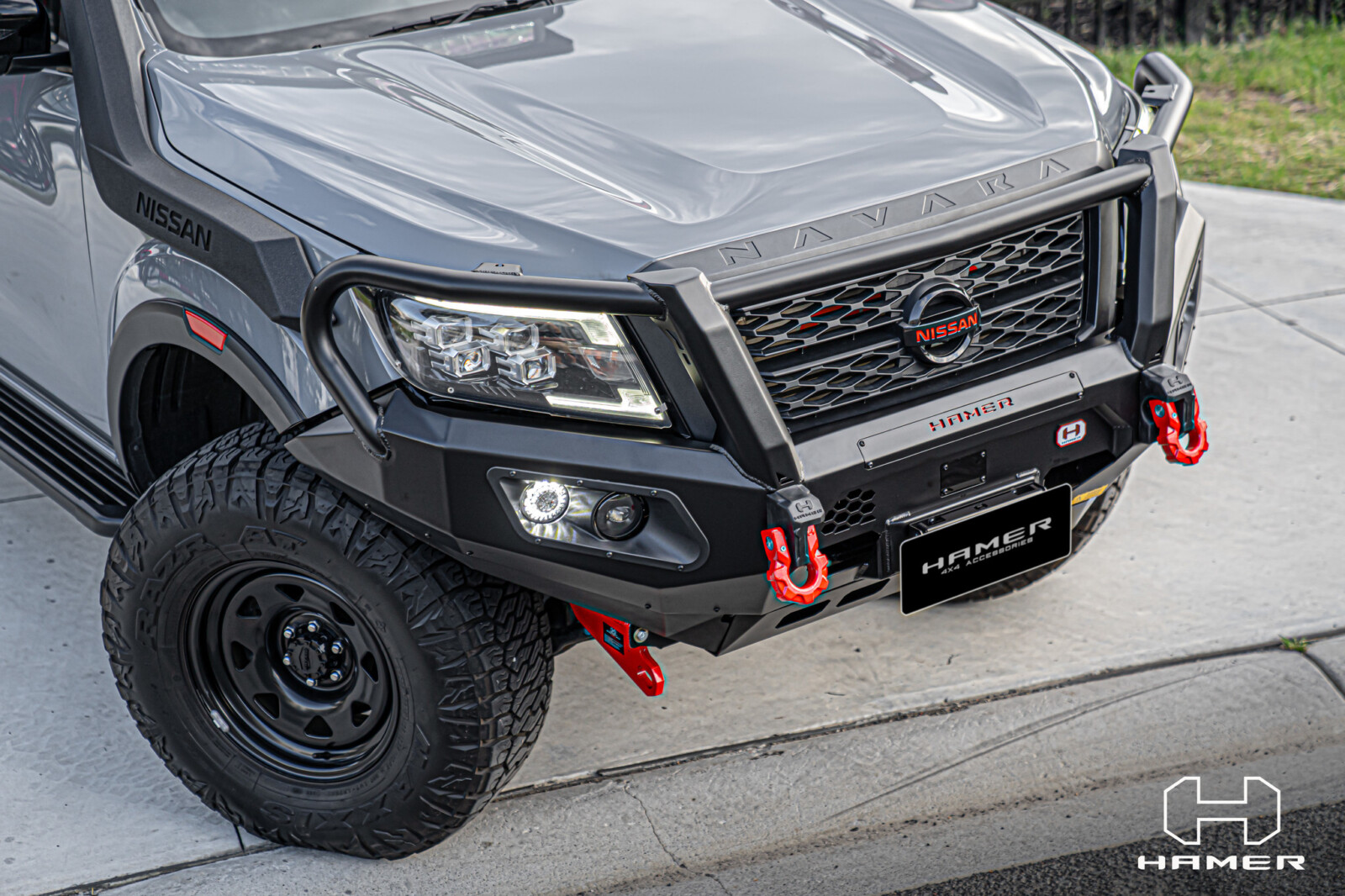 Nissan Navara PRO4X 2021+ Hamer King Plus Series Bull Bar - Image 3
