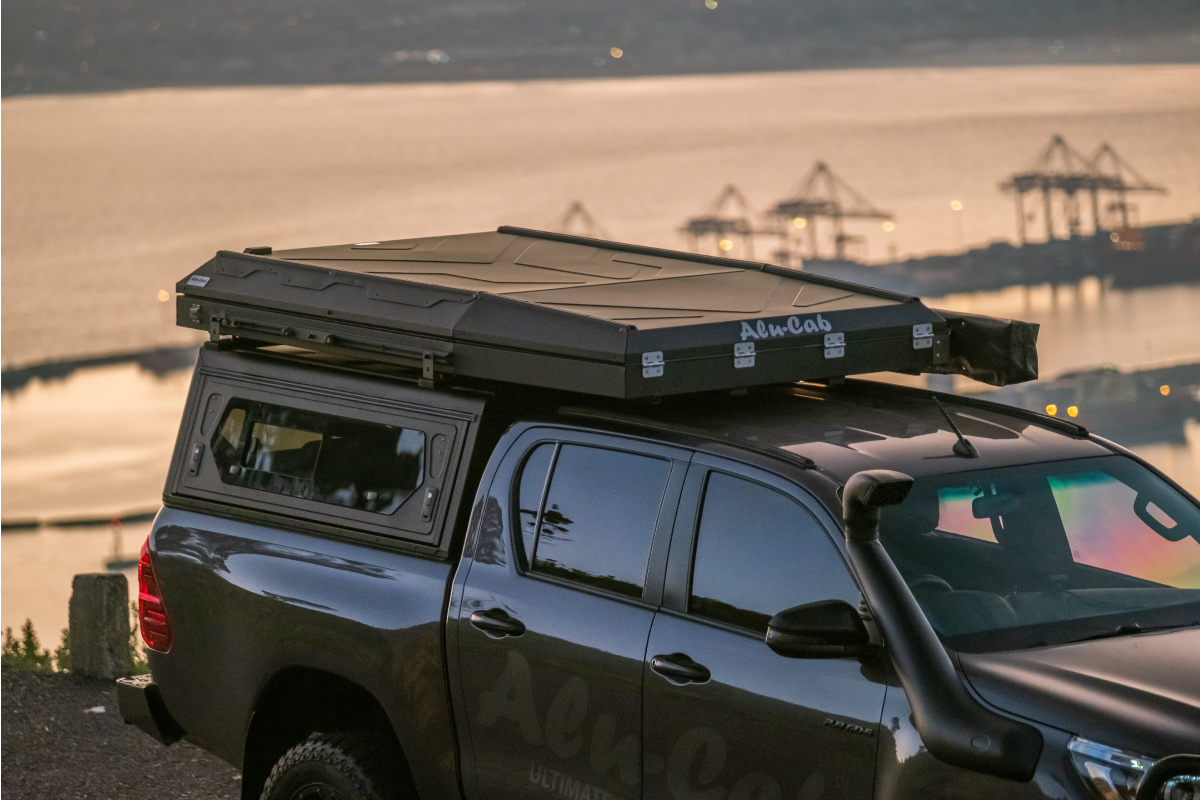 Alu-Cab Gen 3-R Hard Shell Rooftop Tent - Image 17