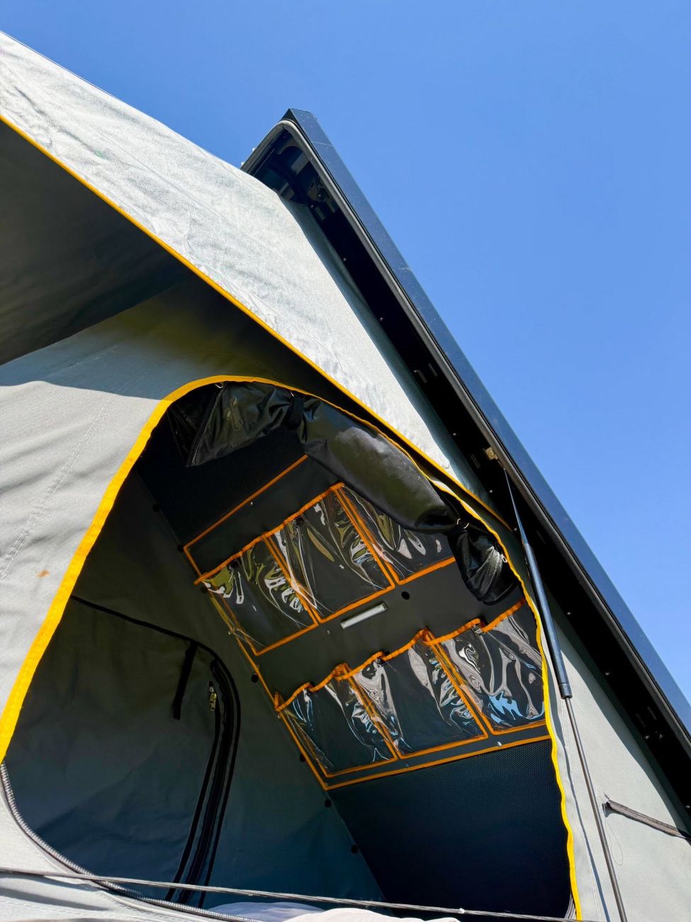 Quick Pitch Rooftop Tent - Image 6