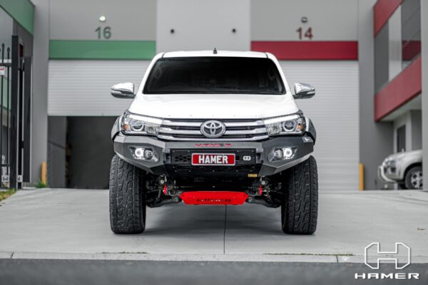 Toyota Hilux GD6 2016-2017 Hamer King Series Bull Bar - Image 3