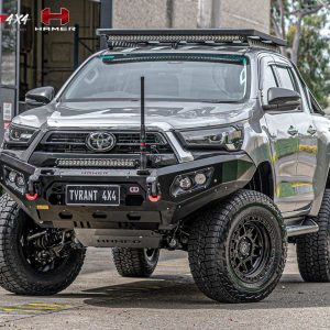 Toyota Hilux GD6 2021-2023 Raider (No Wheel Arches) Hamer King Series Bull Bar