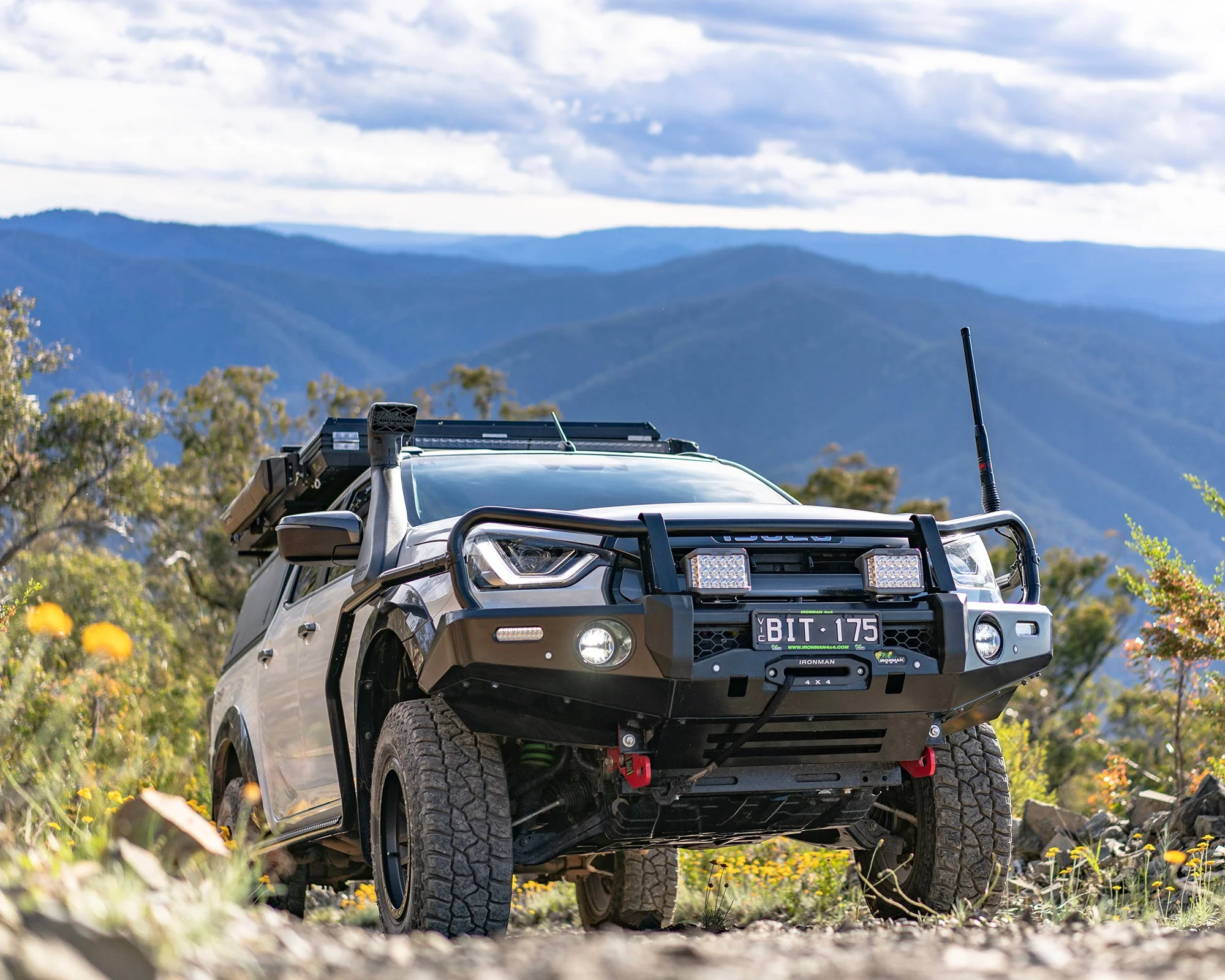 Isuzu D-Max 2022+ Ironman Deluxe Bull Bar - Image 2