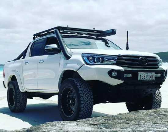 Toyota Hilux GD6 2016-2017 Rhino Evolution 3D Bull Bar - Image 2
