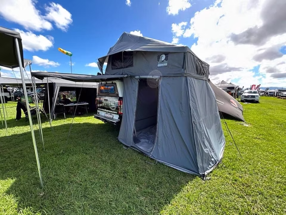 Howling Moon Stargazer Rooftop Tent - Image 2