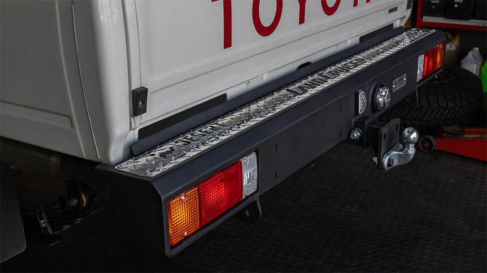 Toyota Land Cruiser 79 Series 2009+ Desert Standard Rear Bumper - Image 2