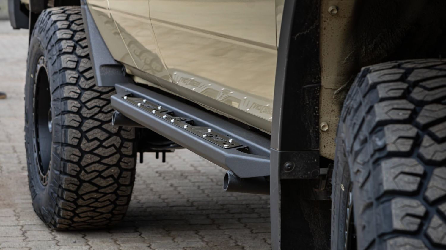 Toyota Land Cruiser 79 Series 2009+ Desert V-Range Rocksliders - Image 4