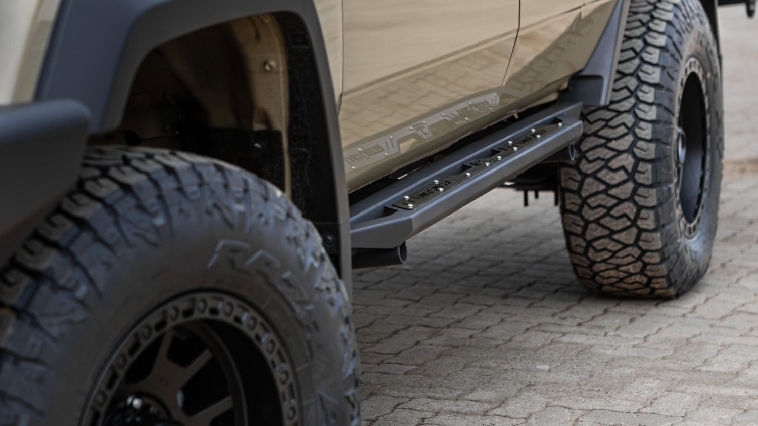 Toyota Land Cruiser 79 Series 2009+ Desert V-Range Rocksliders - Image 2