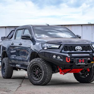 Toyota Hilux GD6 Raider 2024-2025 (No Wheel Arches) Hamer King Series Bull Bar
