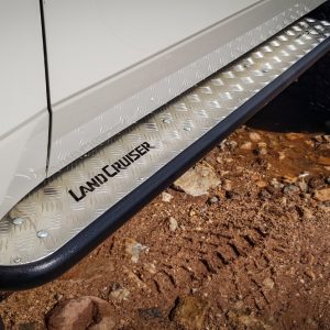 Toyota Land Cruiser 76 Series 2009+ Onca Standard Rocksliders