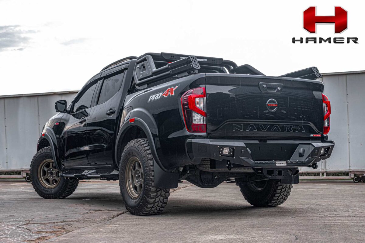 Nissan Navara PRO4X 2021+ Double Cab Hamer Shadow Side Steps - Image 2