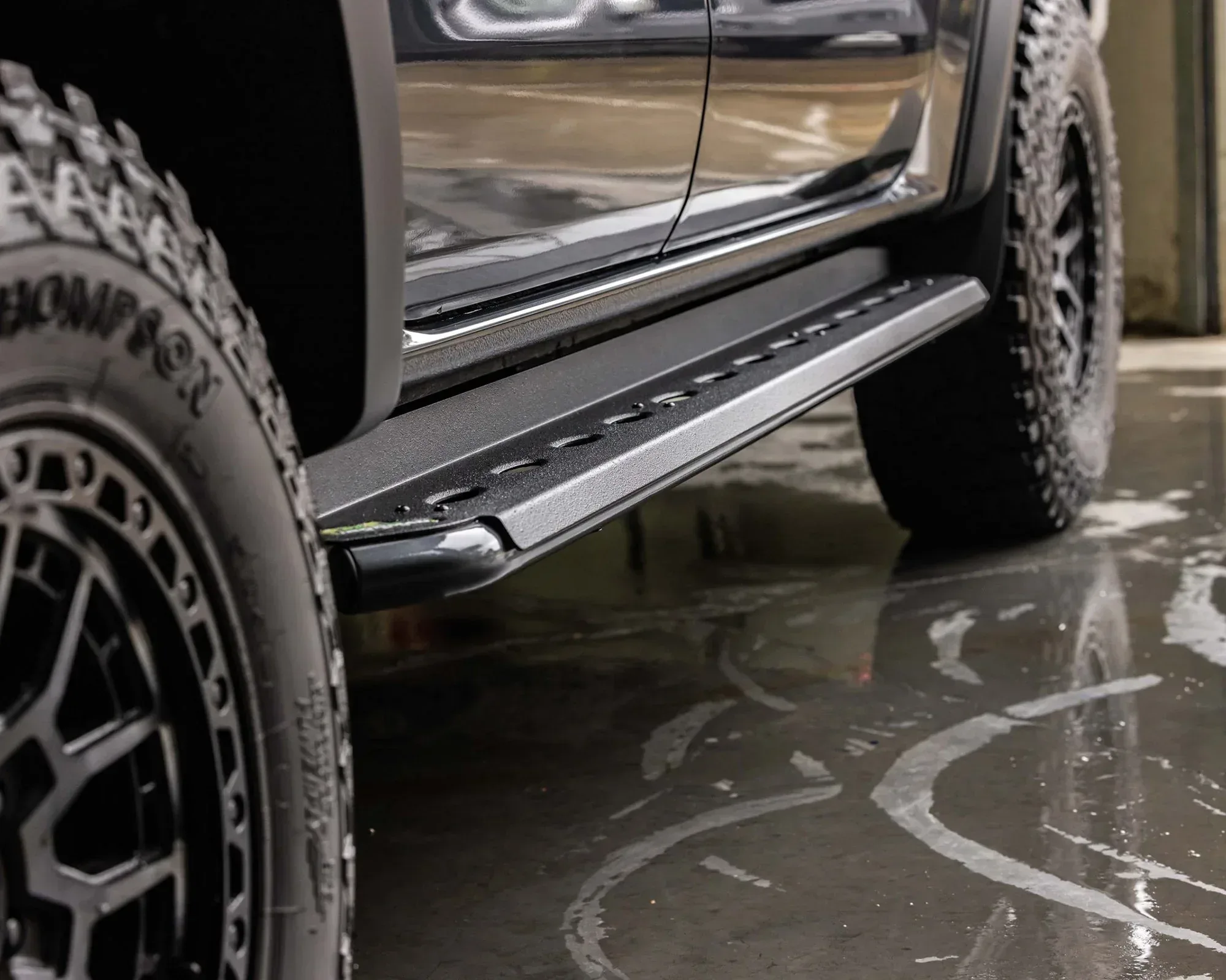 Ford Ranger Next Gen 2023+ Double Cab Ironman Side Steps