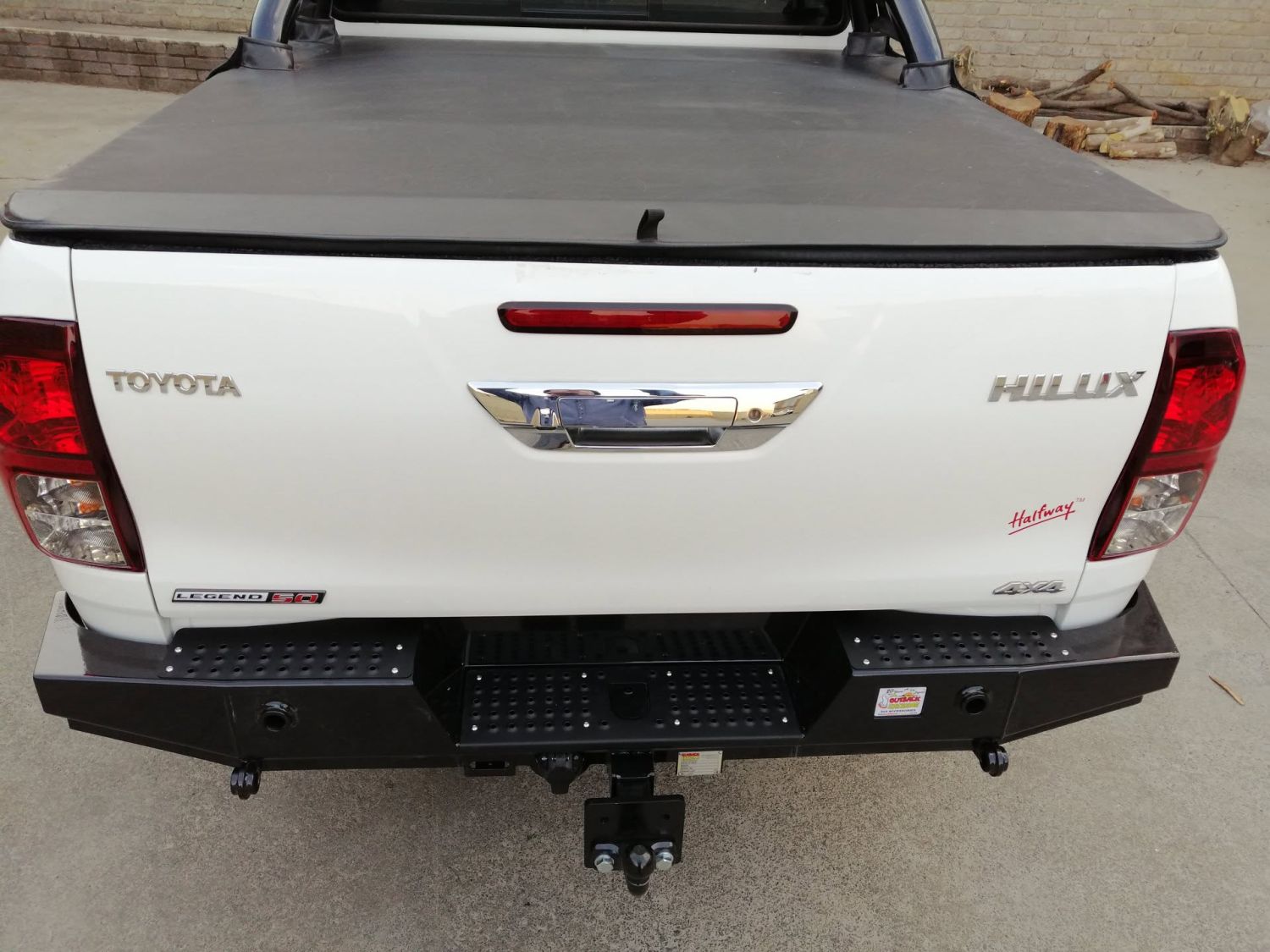 Toyota Hilux D4D 2005-2015 Outback Rear Bumper - Image 2