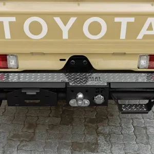 Toyota Land Cruiser 79 Series 2009+ Desert Standard Step Towbar