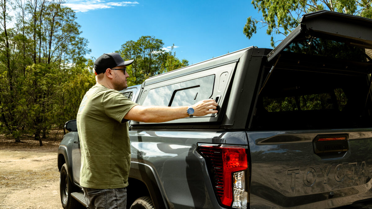 Toyota Hilux Travo 2026+ Alu-Cab Contour Canopy - Image 5