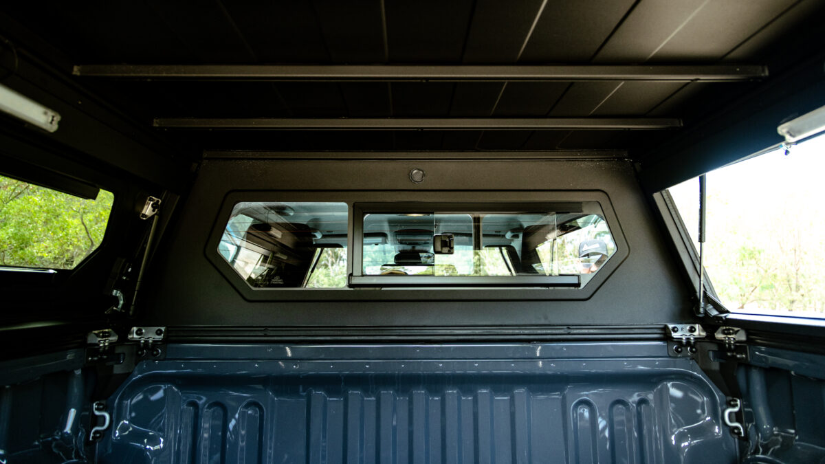 Toyota Hilux Travo 2026+ Alu-Cab Contour Canopy - Image 2