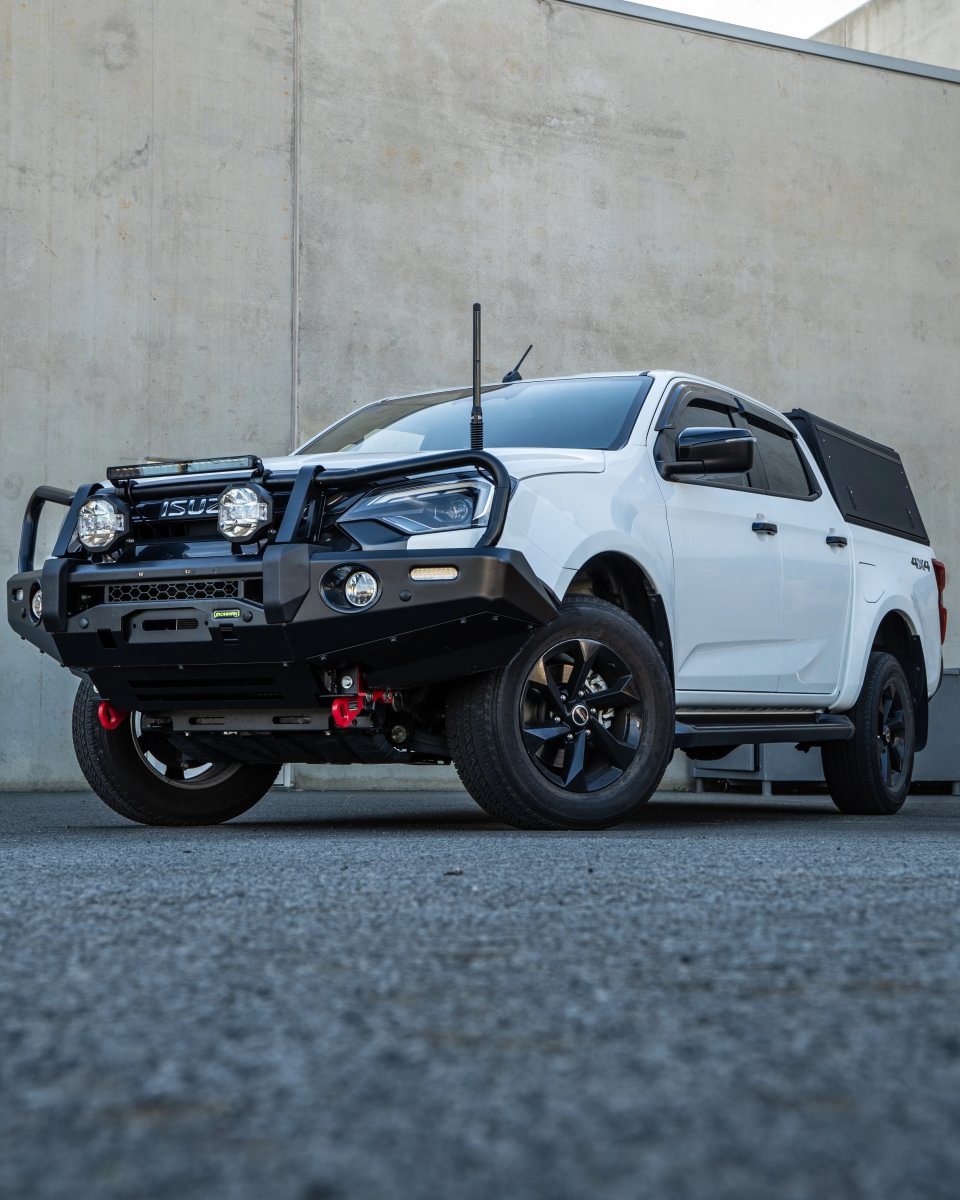 Isuzu D-Max Gen 7 2022-2025 Alu-Cab Explorer Canopy - Image 2